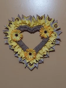 Heart Shaped Sunflower Wreath - Picture 1 of 4