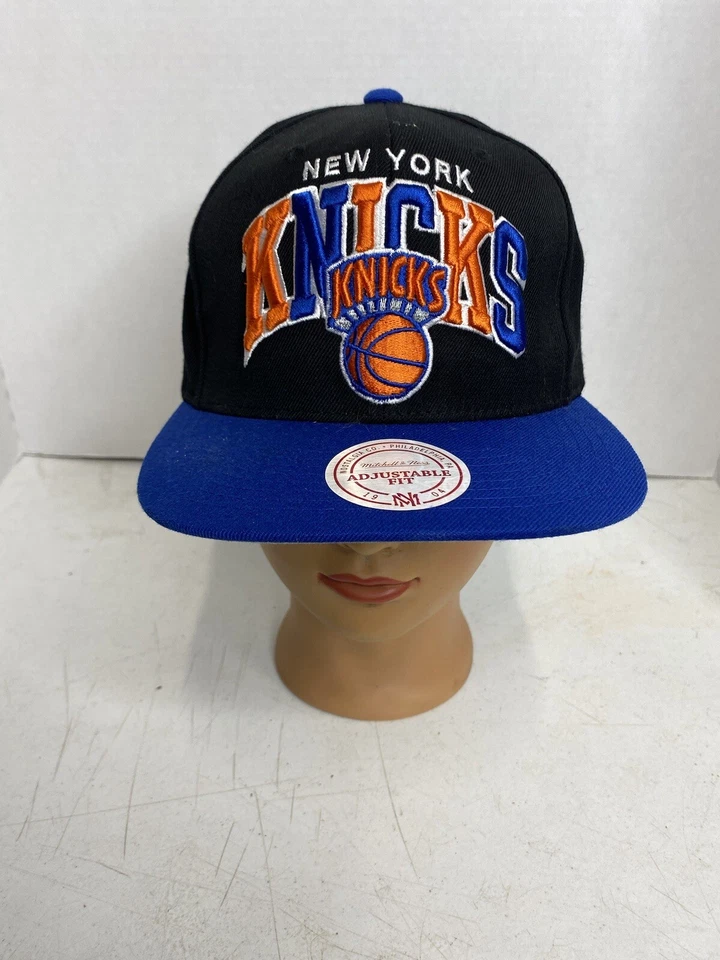 Бейсболка Mitchell & Ness NBA New York Knicks 2 тона черная синяя - Изображение 1 из 4