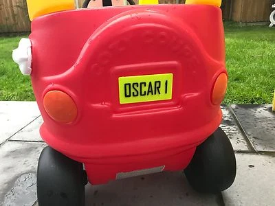 Placa numeradora trasera Little Tikes - impresa en 3D personalizada - para COCHE CUPÉ ACOGEDOR Foto 1 de 4