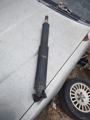 1989 Jaguar Vanden Plas Xj6  CBC7779 Jaguar Drive Shaft Used  - Image 1 of 4