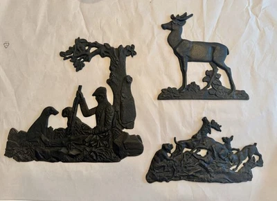 3x Gusseisen Wandrelief Wild Hirsch Jagd Jäger Jagdhunde Antik Jagdszene - Bild 1 von 4