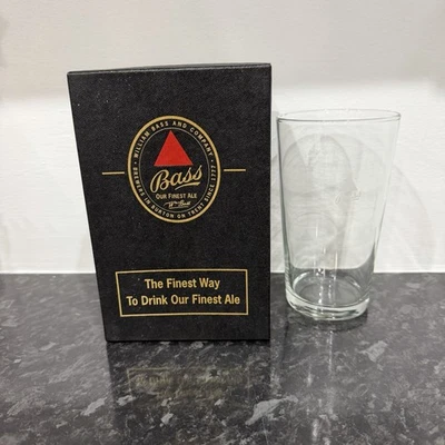 Bass Pint Glass In Presentation Box Vintage Breweriana Man Cave - Image 1 of 4