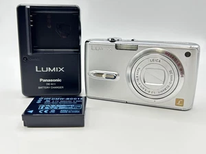[Ausgezeichnet] Panasonic LUMIX DMC FX07 7,2MP Gold Kompakt Digitalkamera JAPAN - Bild 1 von 14