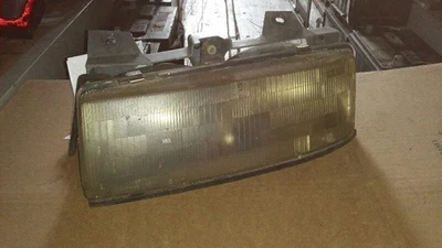 Faro izquierdo del conductor para Chev Corsica 90-96 OEM Foto 1 de 4