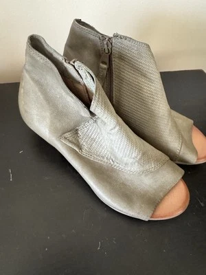 Miz Mooz - Botines de cuero peep-toe - Campamento - Negro - EU 36 US 5.5 - 6 Nuevos Foto 1 de 4