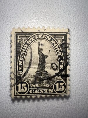 Statue of Liberty 15 Cent 1922 Stamp Rare - Image 1 of 3