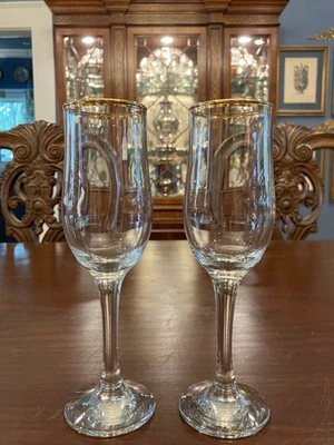 Tulip Gold por Circleware Crystal - Duas flautas de champanhe vintage com borda dourada - Imagem 1 de 4