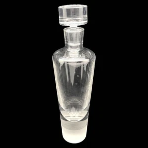 Vintage VERA WANG Decanter for Wedgwood ILLUSION Lead CRYSTAL Clear w/ Stopper - Picture 1 of 11