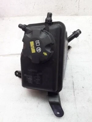 Depósito de refrigerante de desbordamiento Xi STD 4x4 vagón 3,0 L turbo BMW 535i 2008 6-8-8P Foto 1 de 4