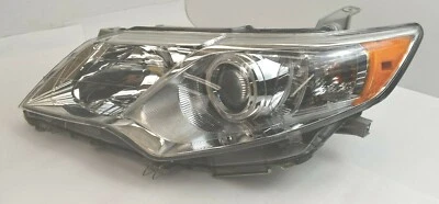 2012 2013 2014 Toyota Camry OEM Front Left Driver Side Halogen Headlight Lamp  - Imagem 1 de 4