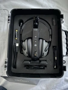 Auriculares inalámbricos Call of Duty MW3 Ear Force Delta Turtle Beach Delta con estuche - Imagen 1 de 12