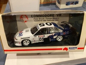 1:18 Biante VR Commodore #05 Peter Brock /Tomas Mezera 1995 Bathurst - Picture 1 of 3