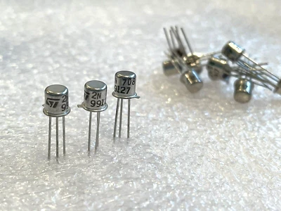 2N708  Qty3 STMicroelectronics NPN Si Switching Transistor - Image 1 of 4