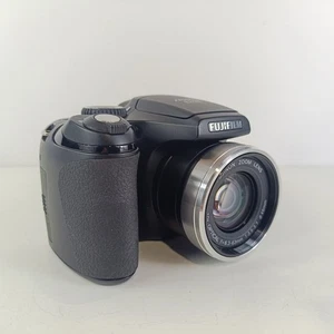 Fujifilm FinePix S5700 7.1MP Digital Camera Tested Fuji Digital Bridge Camera - Picture 1 of 13