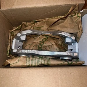 GENUINE MERCEDES-BENS Brake Caliper Bracket A9104208000 - Picture 1 of 2