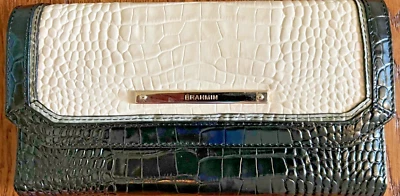 $195.  CARTERA CHEQUERA BRAHMIN CUERO NEGRA, MARFIL Y GRIS TRI-TEXTURA NUEVA CON ETIQUETAS. Foto 1 de 4