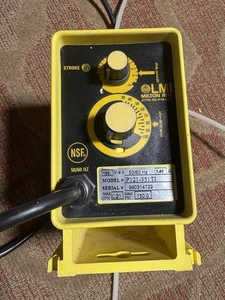 LMI MILTON ROY P121-351ti/P121351TI SERIE P DOSIERPUMPE - Bild 1 von 5