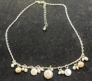 G1096~ QALO Necklace Silvertone w/ Faux Pearls 16" w/ 3" Extender NEW - Picture 1 of 6