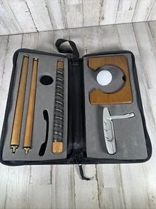 Golfing Kit - Picture 1 of 7