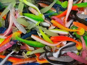 (50 Pack) 3" Ribbed Soft Swim Bait Paddle Tail Lure Minnow Bass Fishing Jig Rig - Picture 1 of 24