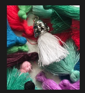 Colgante de borla de algodón orgánico Buda Bumi plateado espíritu curativo meditación yoga - Imagen 1 de 1