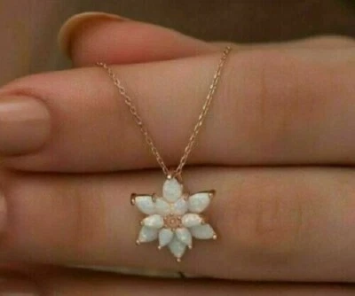 Подвеска в виде цветка огненного опала грушевидной огранки 2,50 карата розовое золото 14 карат с бесплатной цепочкой - Изображение 1 из 4