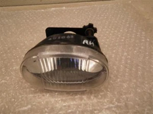 CORNER/PARK LIGHT FOG-DRIVING BUMPER MOUNTED FITS 00-05 CAVALIER 981026 - Picture 1 of 10