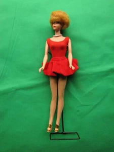 Barbie vintage con supporto - Foto 1 di 11