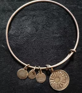 Brazalete Alex and Ani Tono Plateado Hija Dije Girasol - Imagen 1 de 3