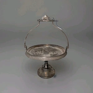 VINTAGE Reed & Barton Silver Plated Pedestal Bridal Basket Dish #3502 NICE! ATQ1 - Picture 1 of 12