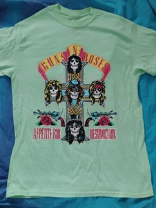 Guns N' Roses Band Appetite for Destruction T Shirt Cross & Skulls Logo Sz M - Picture 1 of 3