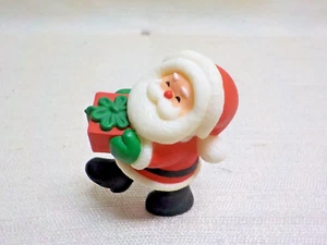 Vintage Hallmark Merry Miniatura Jolly Walking Santa Con Paquete Rojo Navidad 1980 - Imagen 1 de 7