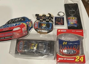 2005 JG Motorsports Dupont Jeff Gordon Christmas Ornament Glass Collectible Lot - Picture 1 of 12