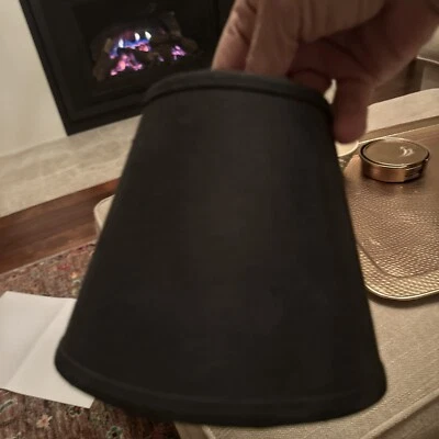 Juego de 4 lámparas de araña Pottery Barn negras con forro dorado de 6 pulgadas Foto 1 de 3