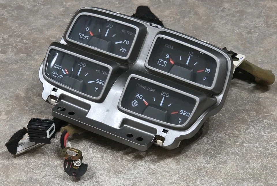 2010-2015 Chevrolet Camaro Center Console Gauges OEM 22858069 Imperial  Foto 1 de 4