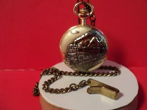 EMBASSY by GRUEN Taschenuhr ZUG AUF DECKEL Gold und Silber / neue Batterie / mit Kette - Bild 1 von 6