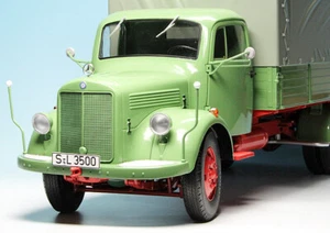 Nuovo modellino camion Schuco Mercedes Benz L3500 1950 1:18 verde 0501 KidBX - Foto 1 di 9