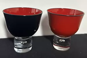 Par de tazas de sake de vidrio Aizu-nuri, negras y bermellón con cajas originales JAPÓN - Imagen 1 de 10