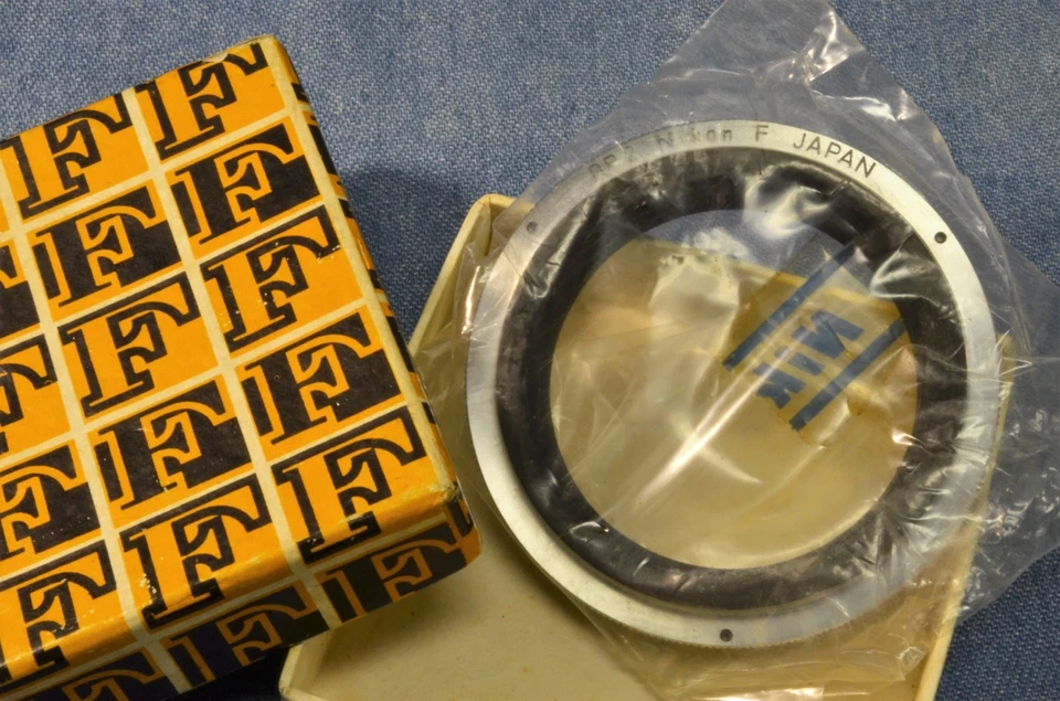 1964 New in Box BR2 Nikon F JAPAN Closeup Reversing Ring: PB 3 4 5 6 Bellows VTG - Image 1 of 4