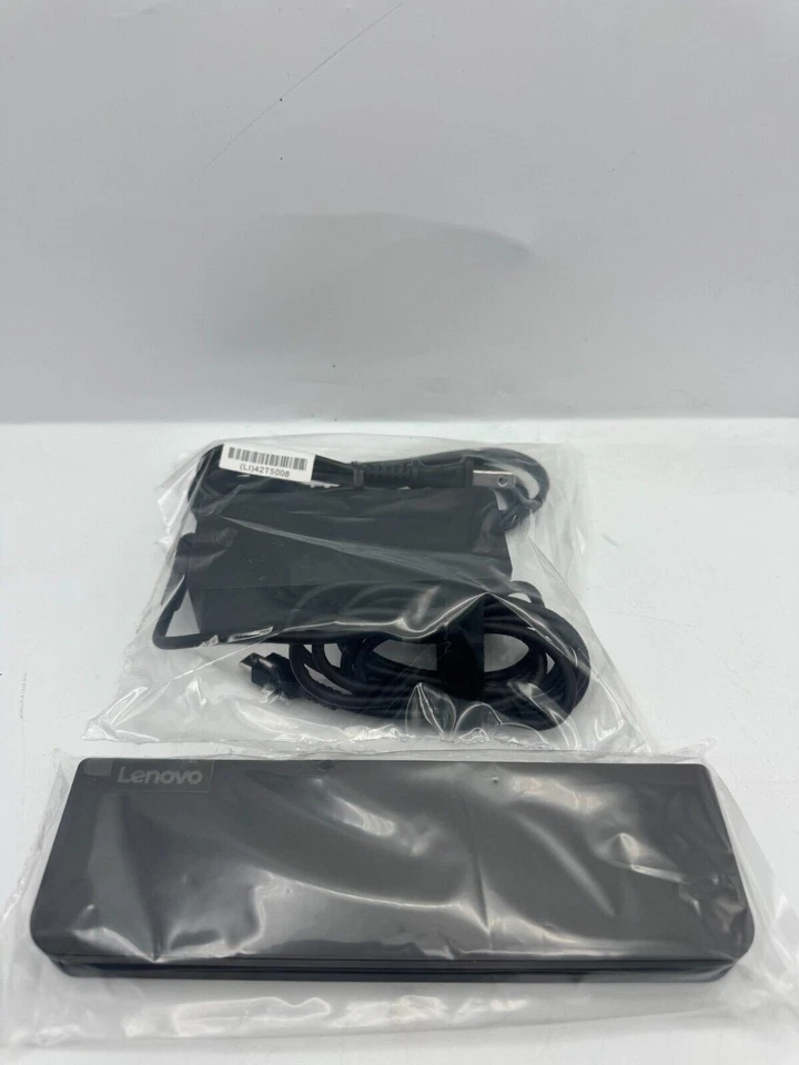 Lenovo USB-C Mini Universal Docking Station L01UD033-CS-H 65w - Image 1 of 1