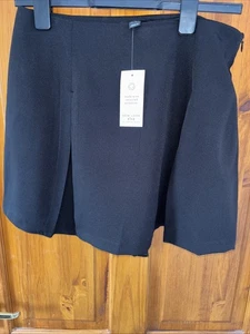 Ladies New Look Size 12 Black Skort - Picture 1 of 8