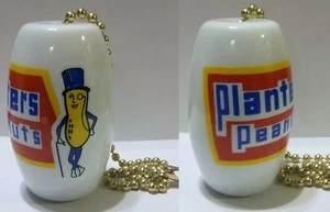 A Charming Set of 2 Planters Peanut Sign Ceiling Light/ Fan Pulls - Picture 1 of 1