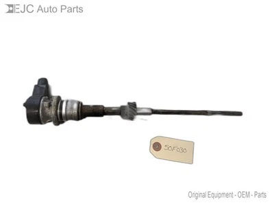 Camshaft Position Sensor Housing From 2005 Ford Freestar  3.9 - Image 1 of 4
