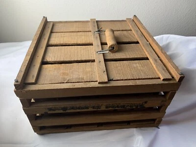 Humpty Dumpty egg crate carrier, Owosso Mi,  wooden, nice - Image 1 of 4