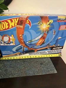 Mattel - Hot Wheels Action 50 Motorized [New Toy] Ships IN OWN Container , Toy - Picture 1 of 9