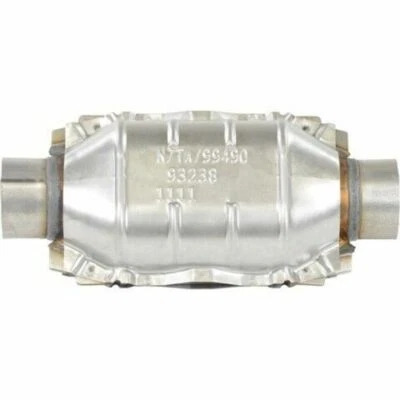 Walker Exhaust Catalytic Converter 93238 | High-Quality Auto Part, Universal Fit - Image 1 of 4