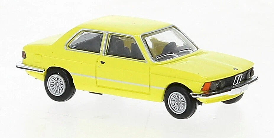 1/87 BMW 323i 1975 BREKINA 24302 - Immagine 1 di 1