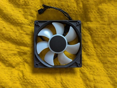 AVC 69XJW - RGB 120mm Cooling Fan for Alienware Aurora R13/14/15 Desktops - Image 1 of 3