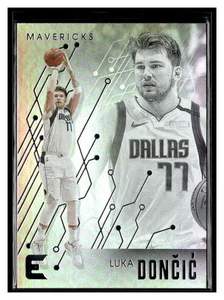 2019-20 Panini Chronicles #26 Luka Doncic Essentials Dallas Mavericks - Picture 1 of 2