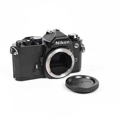 Cuerpo de cámara fotográfica Nikon FM SLR negro (Ser. 2XXXXXX) #863 Foto 1 de 4